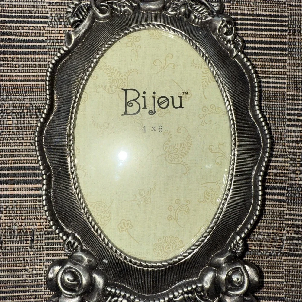 VTG Bijou Pewter Silver Tone‎ Oval Metal Picture Frame Rose Flower Cottagecore J